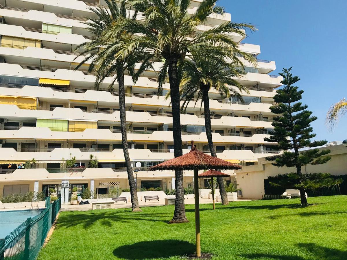 Edificio Calpplace Luaran gambar