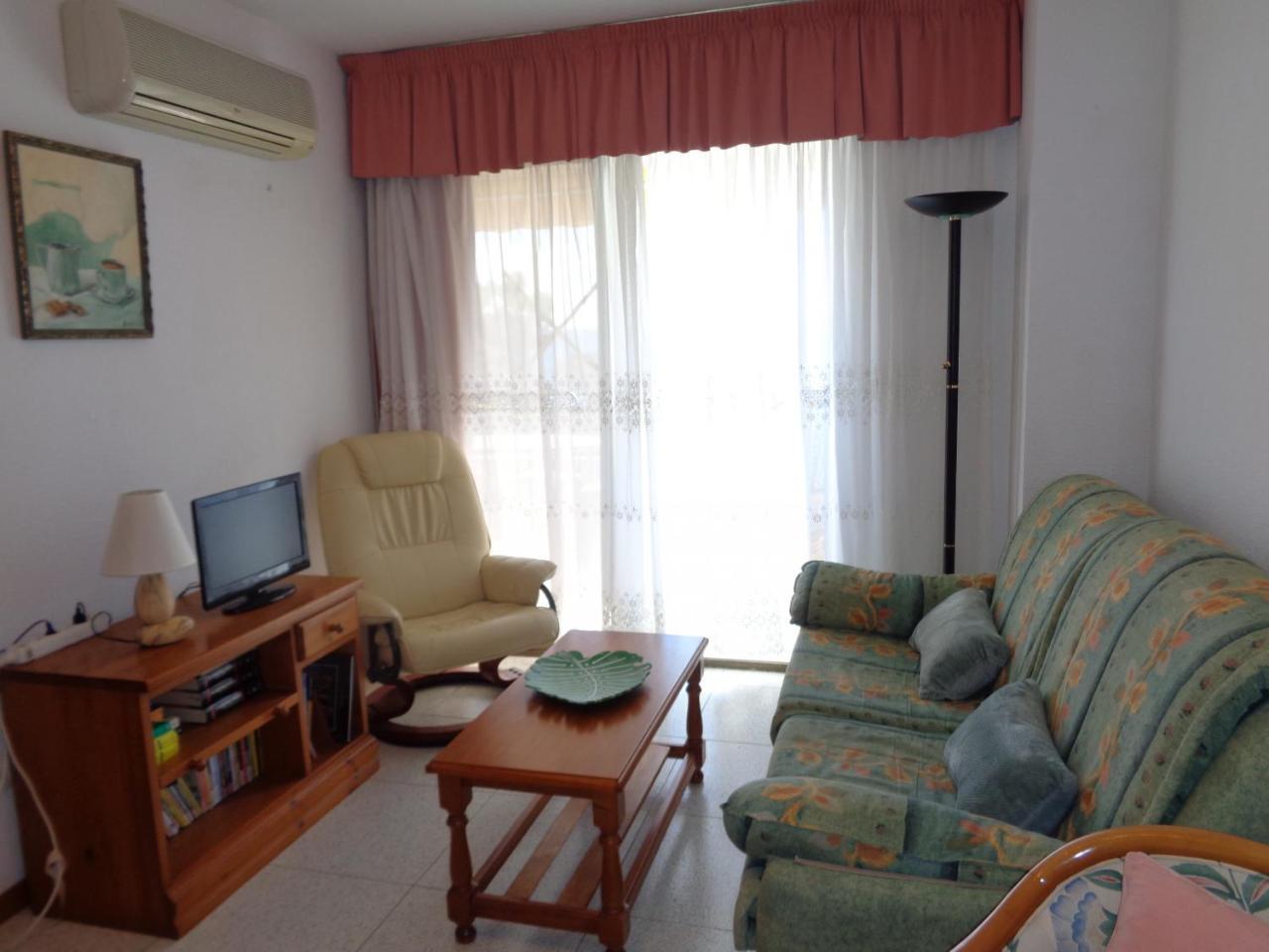 Edificio Calpplace Luaran gambar